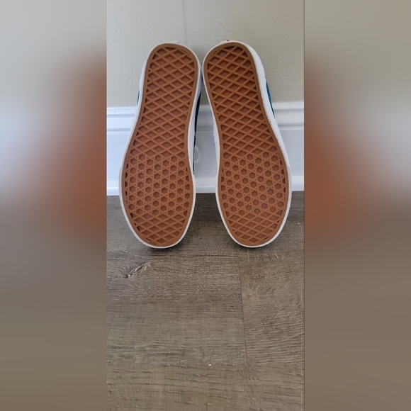 Vans Doheny - Picture 4 of 4